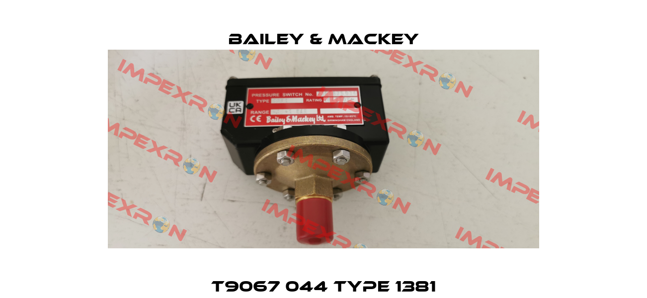 T9067 044 Type 1381 Bailey & Mackey