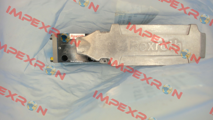 P/N: R901382318, Type: 4WRPEH 6 C4B12L-3X/M/24A1 Rexroth